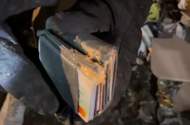 Çöp kamyonu kayıp cüzdan için durduruldu, para sahibine ulaştırıldı 