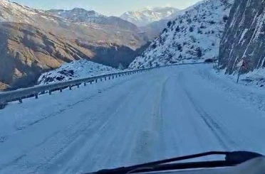Çoruh vadisi buz pistine döndü 