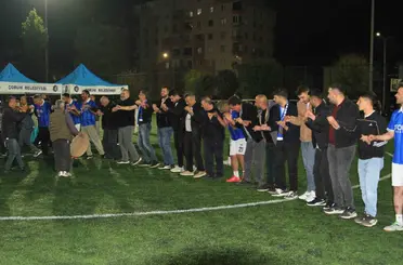 Çorum’da 65 köyün futbol mücadelesi: Şampiyonluğu halay çekilerek kutladılar
