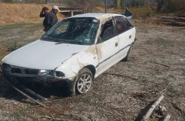 Çorum’da otomobil köprüden tarlaya uçtu:1’i ağır 2 yaralı 