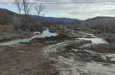 Çorum’da ulaşıma kapanan yolda ulaşım geçici köprüden sağlanacak 
