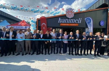 Çorum’da yerel üreticilerin ürünlerini vatandaşlarla buluşturan market hizmete açıldı 