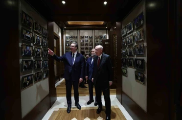 Cumhurbaşkanı Erdoğan: "Dünyada belirsizliğin arttığı dönemde Türkiye olarak çevremizde ve ötesinde barışın ve huzurun tesisi için var gücümüzle çalışıyoruz" 