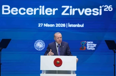 Cumhurbaşkanı Erdoğan "Dünyamız teknolojinin ve yapay zekanın öncülüğünü yaptığı keskin bir dönüşüm sürecinden geçiyor" 