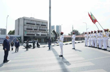 Cumhurbaşkanı Erdoğan, Etiyopya’da Adva Zafer Anıtı’na çelenk koydu 