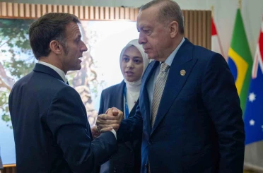 Cumhurbaşkanı Erdoğan, Fransa Cumhurbaşkanı Macron ile görüştü 