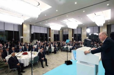 Cumhurbaşkanı Erdoğan: "Gençlerimizi ve aile kurumunu hedef alan dijital saldırıların dozu günden güne artıyor"