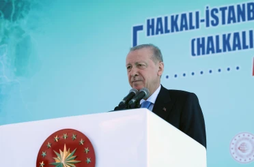 Cumhurbaşkanı Erdoğan: "İstanbul'u kaderine terk etmemekte kararlıyız"