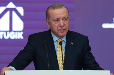 Cumhurbaşkanı Erdoğan: "Krizler sizi umutsuzluğa kesinlikle sürüklemesin"
