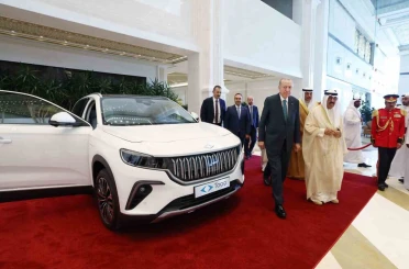 Cumhurbaşkanı Erdoğan, Kuveyt Emiri es Sabah’a Togg aracı hediye etti 