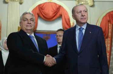 Cumhurbaşkanı Erdoğan: "Macaristan ile ticaret hedefimiz 10 milyar dolar" 