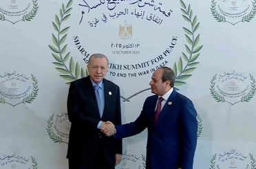 Cumhurbaşkanı Erdoğan, Mısır’daki Barış Zirve alanına geldi 