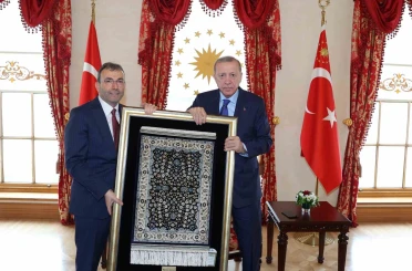 Cumhurbaşkanı Erdoğan Pendik Belediye Başkanı Ahmet Cin’i kabul etti 