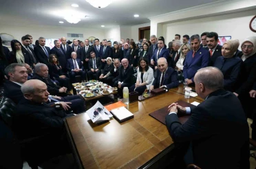 Cumhurbaşkanı Erdoğan, TBMM’de siyasi parti genel başkanları ile görüştü 