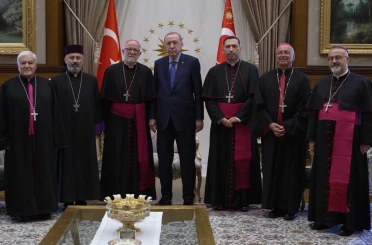 Cumhurbaşkanı Erdoğan, Türkiye Katolik Episkoposlar heyetini kabul etti 