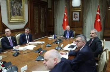 Cumhurbaşkanı Erdoğan, Ukrayna konusunda Gönüllüler Koalisyonu Liderler Zirvesi’nin çevrimiçi toplantısına katıldı 