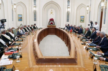 Cumhurbaşkanı Erdoğan, Umman'da heyetlerarası toplantıya başkanlık etti