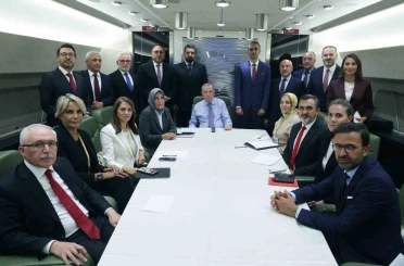 Cumhurbaşkanı Erdoğan: Yeniden soykırıma dönerse bunun bedelinin ağır olacağını aslında İsrail de biliyor" 