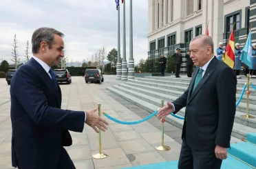 Cumhurbaşkanı Erdoğan, Yunanistan Başbakanı Miçotakis’i kabul etti 