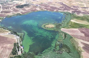 Cumhurbaşkanı kararıyla koruma alınan göl kuraklıkla savaşıyordu, bu sene doldu taştı 