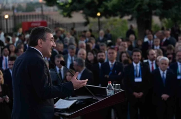 Cumhurbaşkanı Yardımcısı Yılmaz: "Biz Avrupa Birliği’yle pozitif bir gündem oluşturmak istiyoruz" 