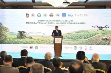 Cumhurbaşkanı Yardımcısı Yılmaz: "Coğrafyamızın da avantajlarını kullanarak lojistikte çeşitlendirme, alternatifleri geliştirme stratejisi izliyoruz" 