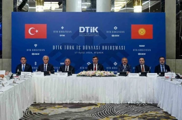 Cumhurbaşkanı Yardımcısı Yılmaz, Kırgızistan’da Türk iş insanlarıyla buluştu 