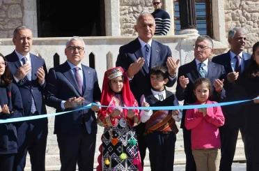 Cuntacılar cezaevine dönüştürmüştü, Numan Efendi Kütüphanesi olarak hizmete açıldı 