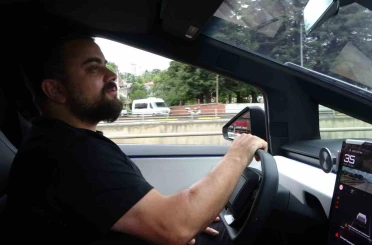 Cybertruck ile çay taşıdı, Karadeniz’de dağ tepe demeden gezdi 