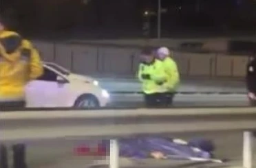 D-100 karayolunda otomobil ile çarpışan motosikletli hayatını kaybetti 