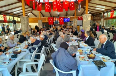 Dalaman’da emekli öğretmenler kahvaltıda buluştu 