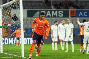 Davie Selke, son 6 haftada 6. golünü kaydetti 