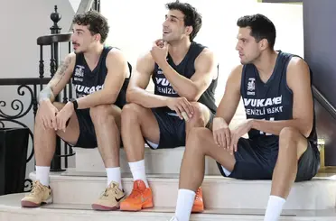 Denizli Basket’te yeni kadro görücüye çıktı