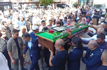 Denizli siyasetinin önemli ismi Yağcı son yolculuğuna uğurlandı 