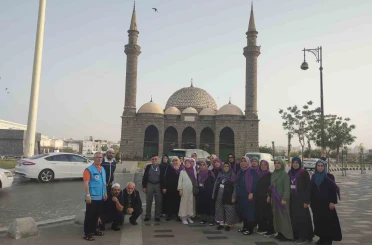 Denizli umre kafilesi Medine’de manevi dolu bir gün yaşadı 