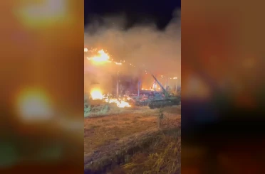 Denizli’de alevlerin sardığı ahır küle döndü 