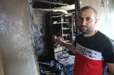 Depremde annesini, babasını ve kardeşini kaybeden adamın yuvası yangında küle döndü 