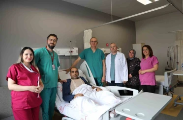 Depremden sonra yapılan hastanede 100’üncü açık kalp ameliyatı başarıyla tamamlandı 