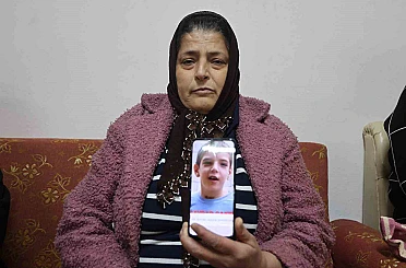 Depremle birlikte öksüz ve yetim kalan siyam ikizi kardeşleri 9 yaşında ölüm ayırdı 