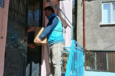 Derebucak'ta yardım kolileri ihtiyaç sahiplerine ulaştırıldı