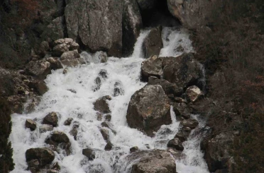 Derebucak’ta kuruyan Düden Şelalesi yeniden akmaya başladı 