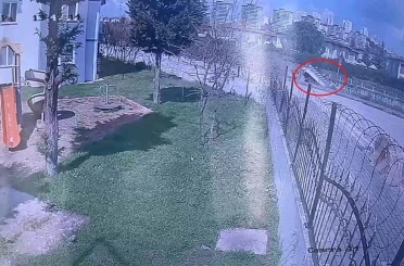 Dereye uçan kamyonetin sürücüsüne dakikalarca kalp masajı yapıldı 