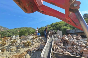Devletten beklemediler, imeceyle çözdüler
