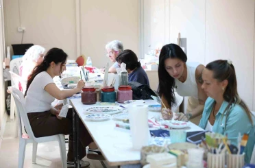 Didim Belediyesi çini sanatını geleceğe taşıyor 