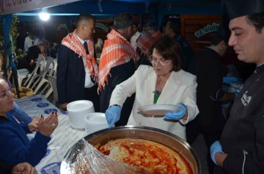 Didim Zeytin Festivali renkli görüntülerle başladı 