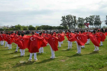 Didim’de 23 Nisan statta kutlandı 