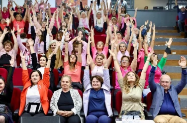 Didim’de meme kanseri farkındalık etkinliği gerçekleştirildi 