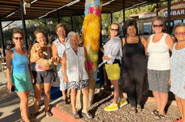 Didimli kadınların, çevre sorunlarına dikkat çekmek için ilginç etkinliği 