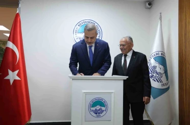 Dışişleri Bakanı Fidan Kayseri’de 