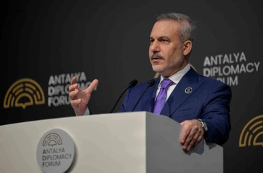 Dışişleri Bakanı Hakan Fidan: "Biz İsrail gibi değiliz, onlar GKRY ile birlikte Müslüman ülkelere karşı bir askeri ittifak kurdular" 